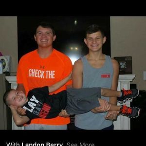 Meet your Posher, Landon